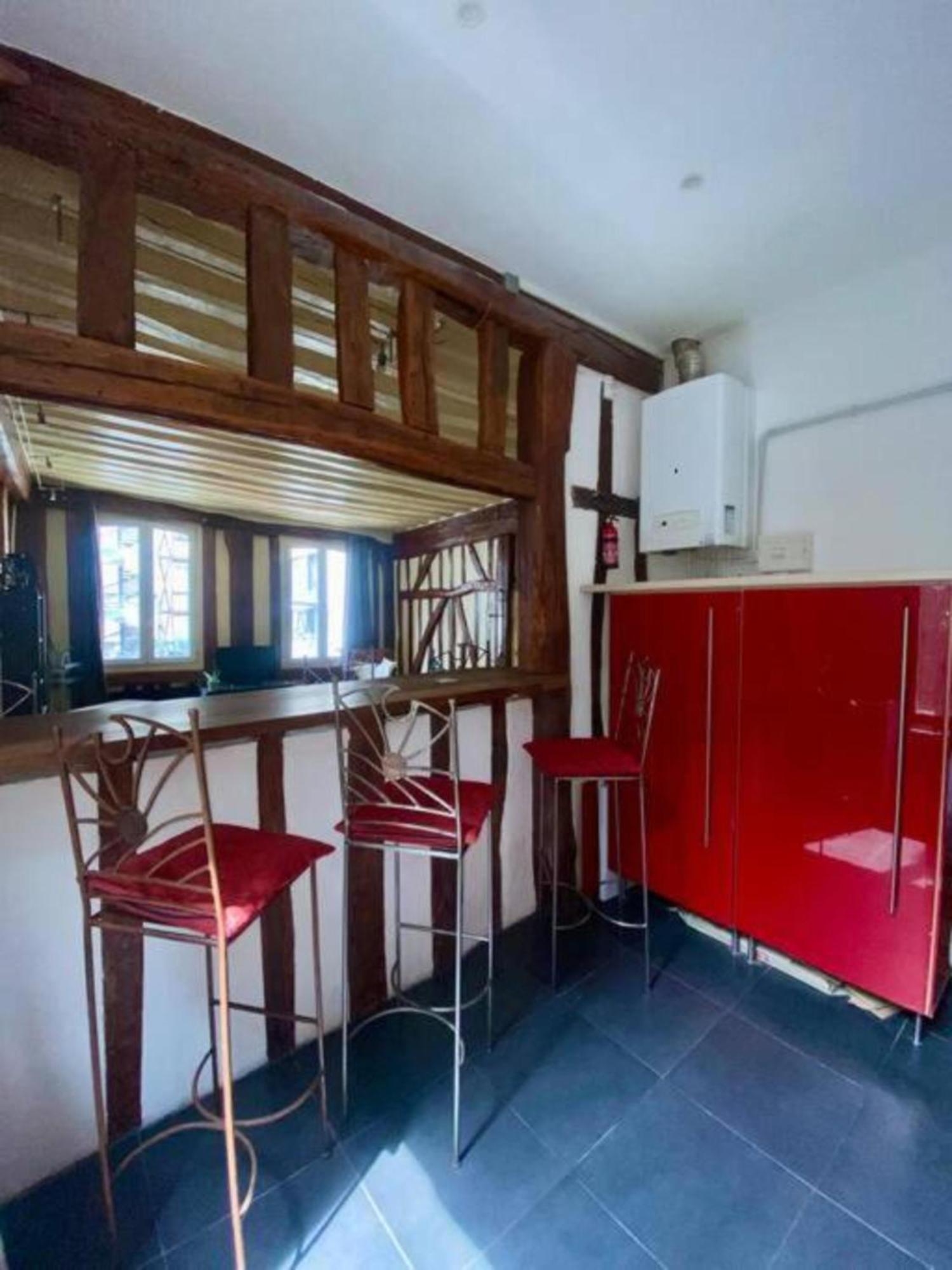 Vieux Palais Apartment *